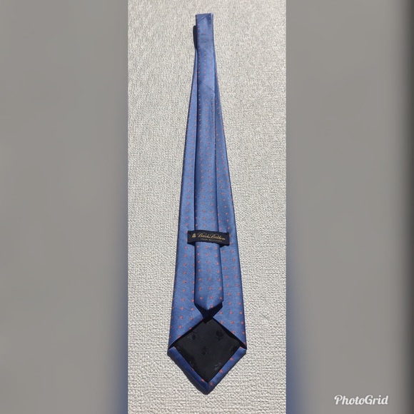 Brooks Brothers Blue with Red Polka Dots Tie - Picture 3 of 6